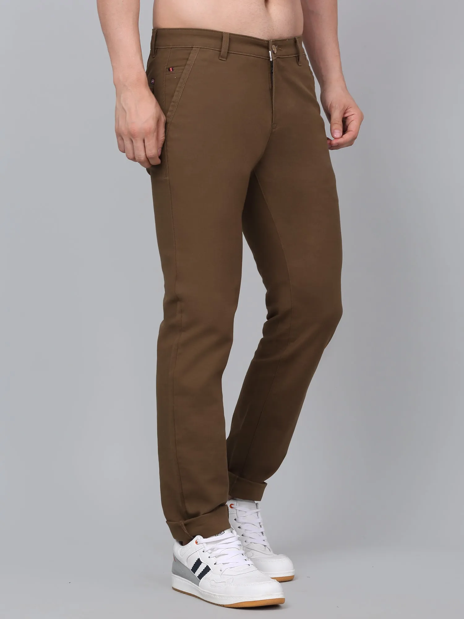 Men's Brown Solid Non-Pleated Stretchable Casual Trouser