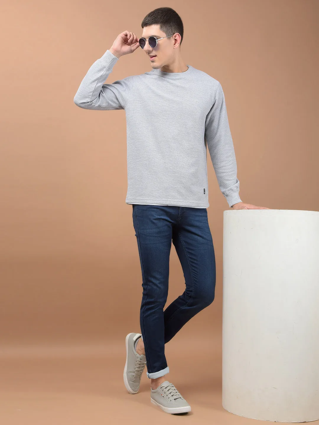 Men's Heather Grey Self Design Full Sleeves T-shirt For Winter