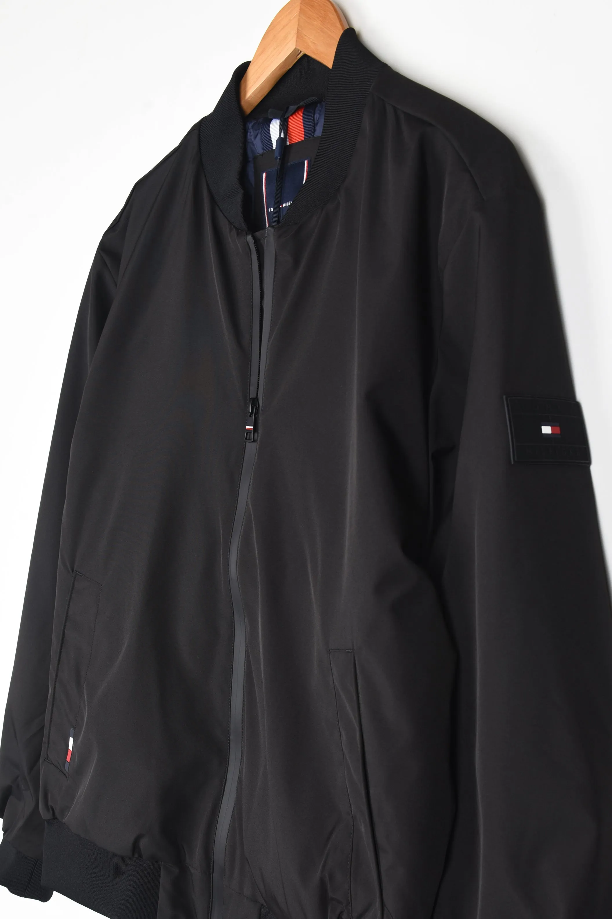 TOMMY HILFIGER BOMBER JACKET